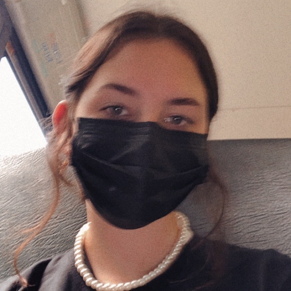 Meet your Posher, Ava - Picture 1 of 1